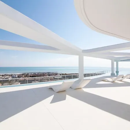 Global Properties, Con Terraza Y Vistas A La Costa Mediterranea Apartment