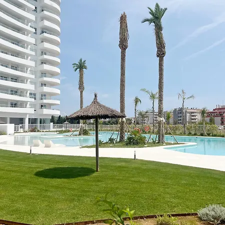 Apartment Global Properties, Con Terraza Y Vistas A La Costa Mediterranea