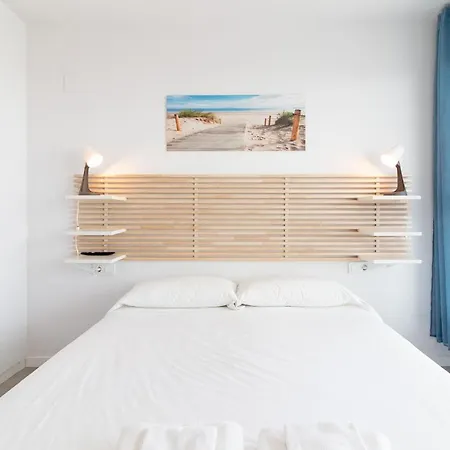 Global Properties, Con Terraza Y Vistas A La Costa Mediterranea