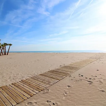 Global Properties, Con Terraza Y Vistas A La Costa Mediterranea